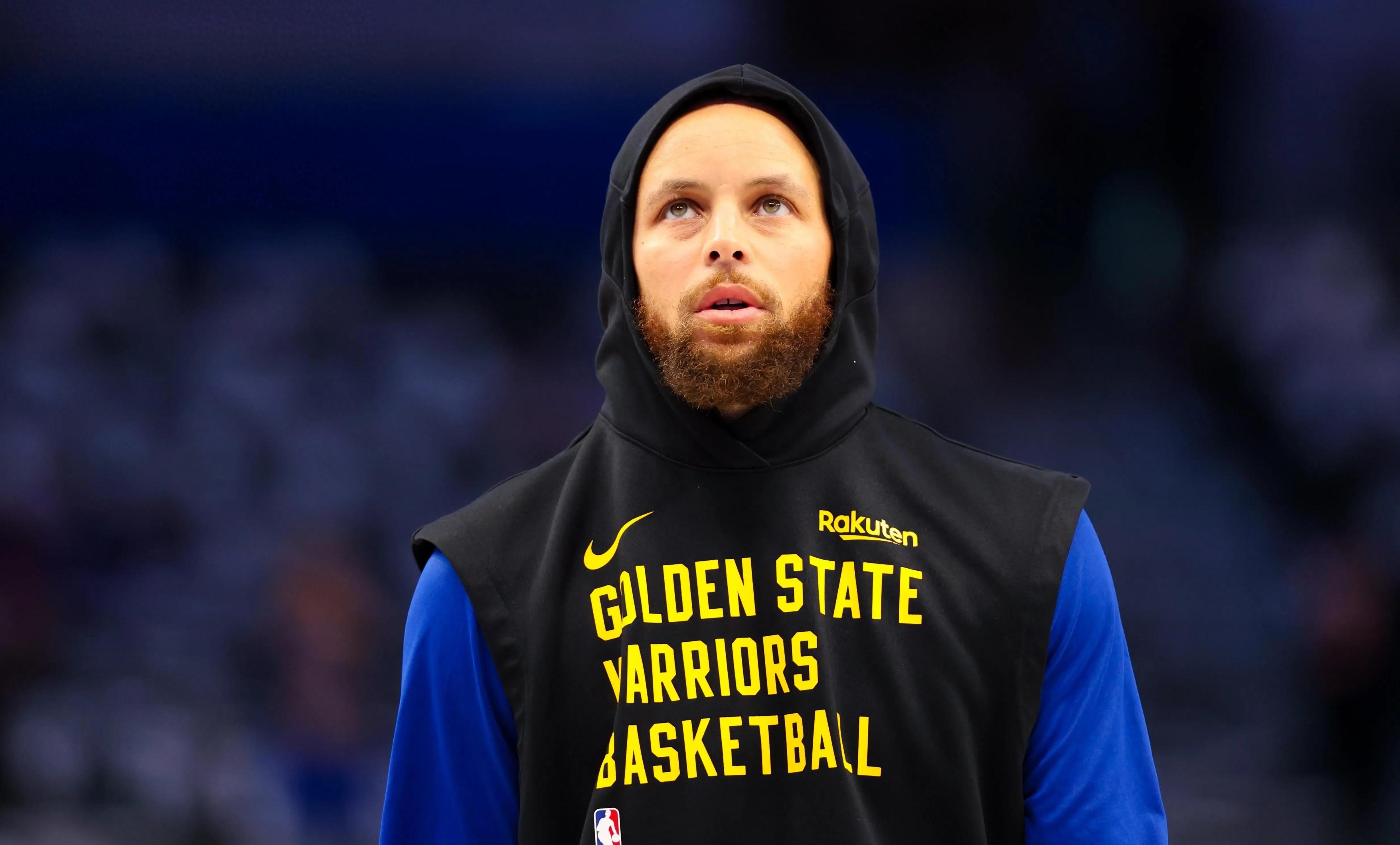 包含明尼苏达森林狼训练开放日；赛前再遭质疑引欢呼；英超在即；球队文化再被提及的词条