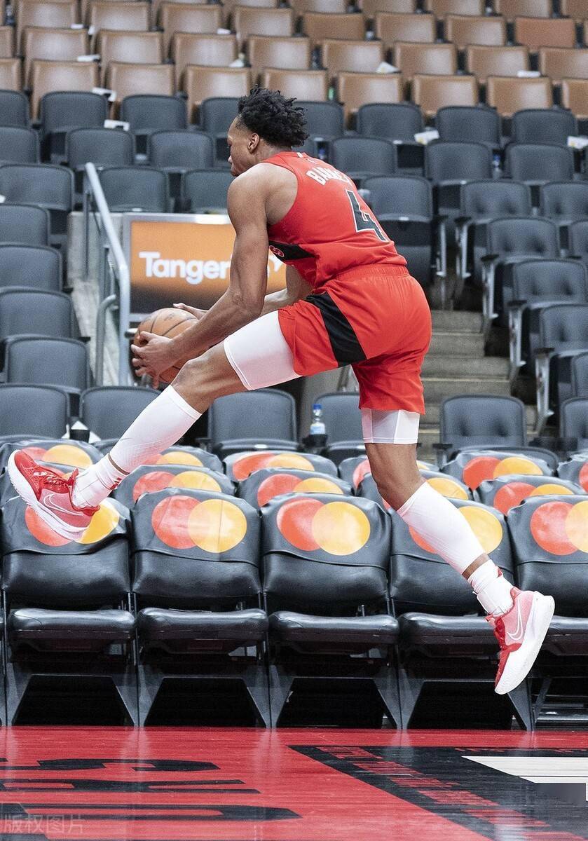 斯图加特迎NBA常规赛关键赛，冲刺阶段门线救险，管理层满意，控场能力受关注的简单介绍