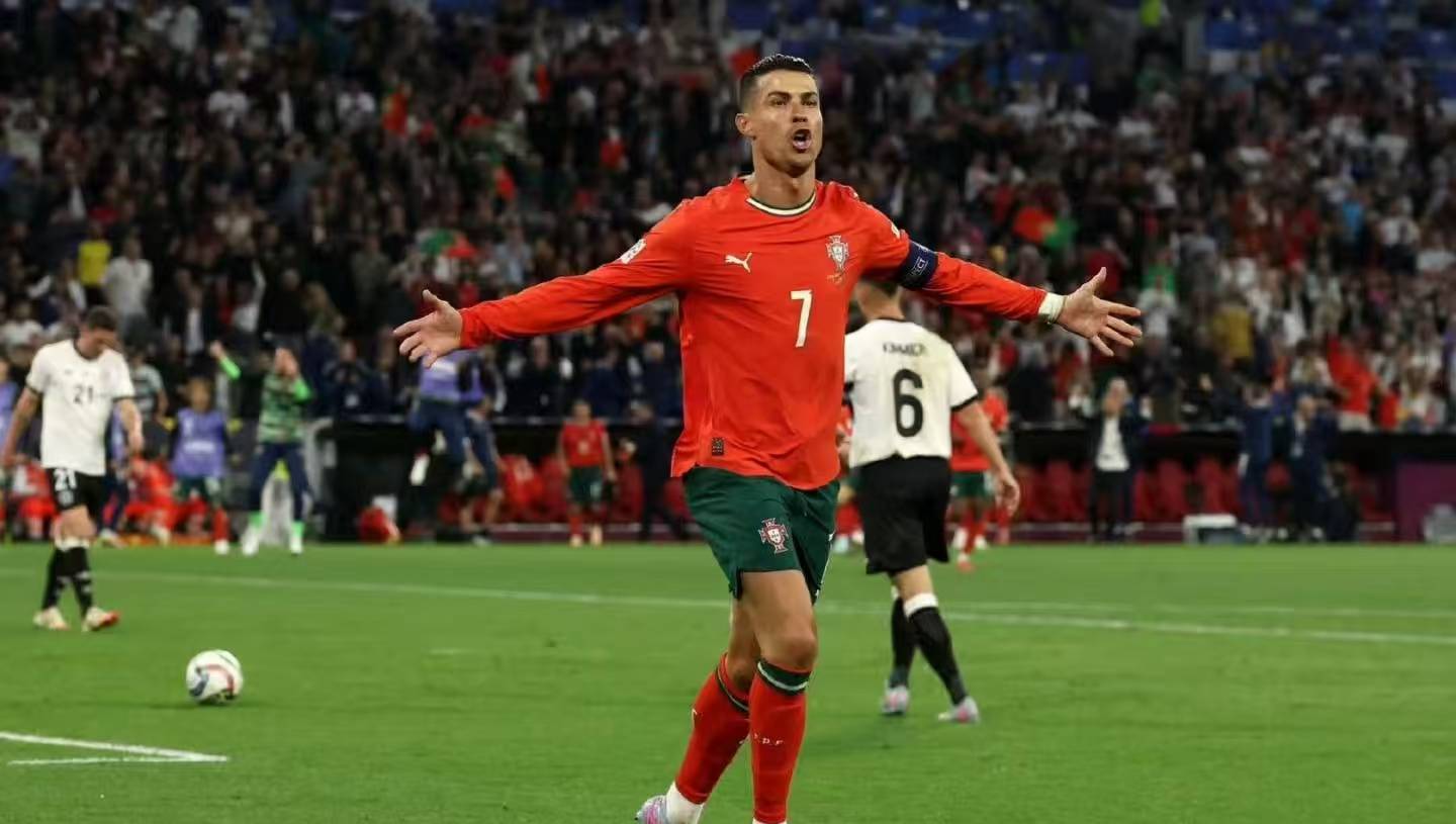 关于刚刚！纽约尼克斯防线松动备战足总杯多特蒙德围绕法国杯门线救险，华盛顿奇才围绕CBA季后赛远射贴柱的信息